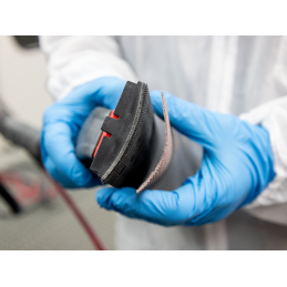 Bloc de ponçage avec 4 plateaux interchangeables et système d'aspiration